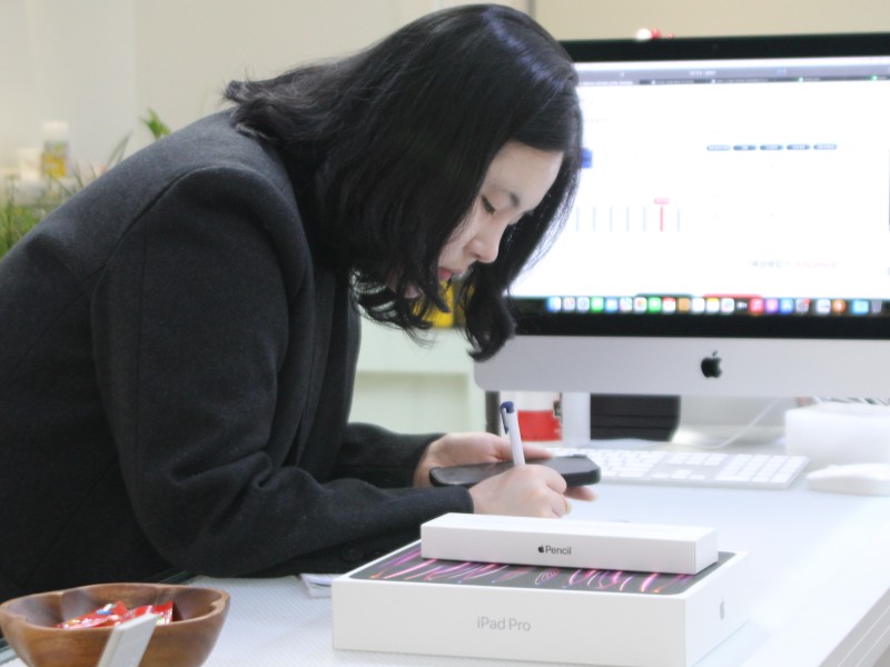 썸네일 이미지