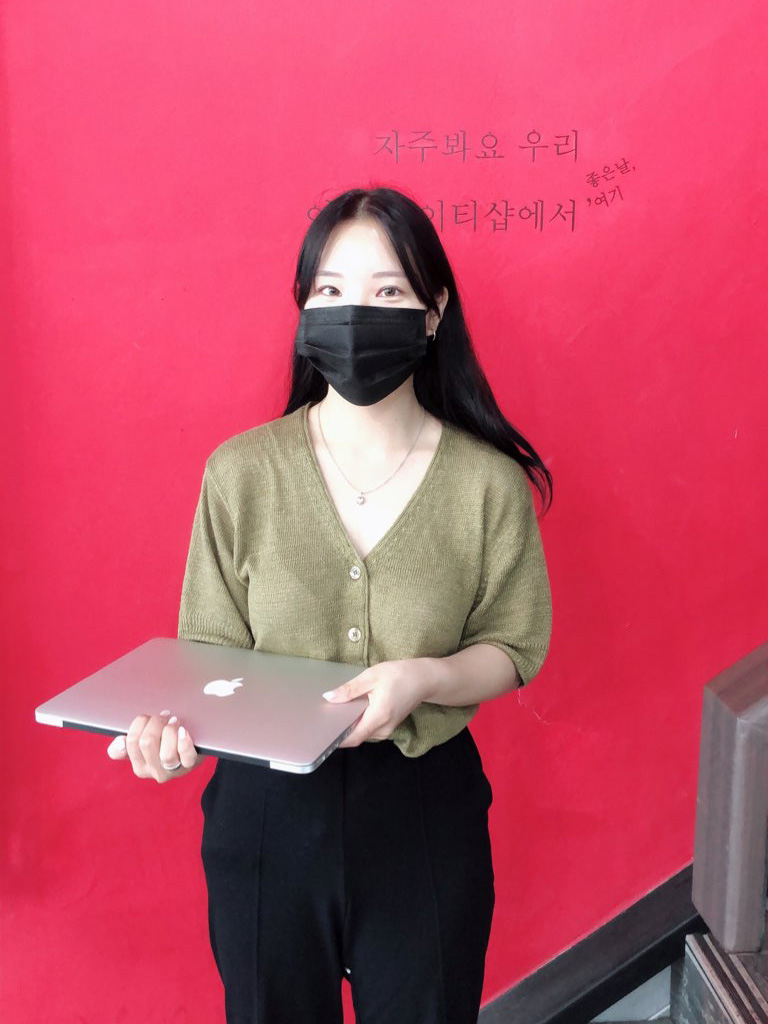 썸네일 이미지