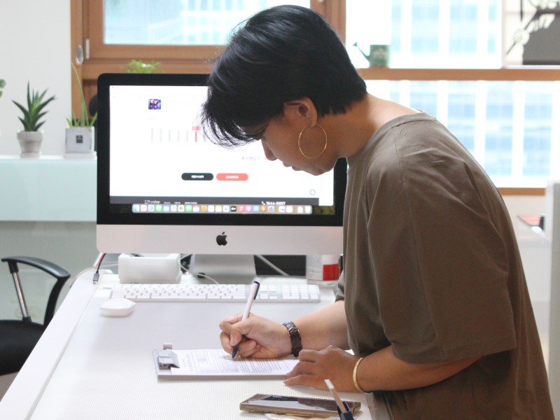 썸네일 이미지
